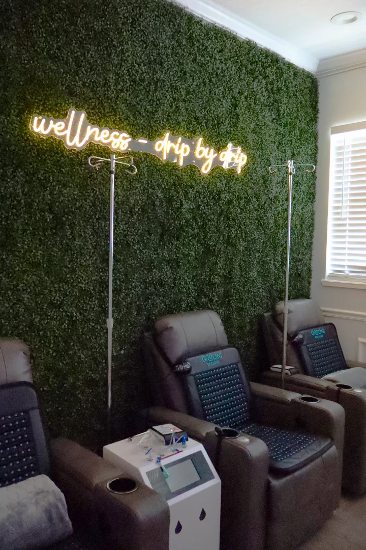 Comfortable IV therapy treatment chair at AgeRejuvenation